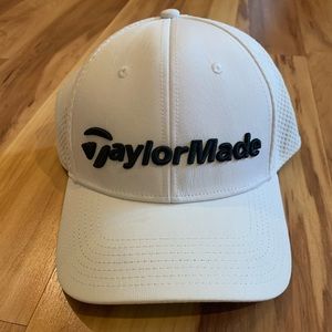 Taylormade flex fit hat.
